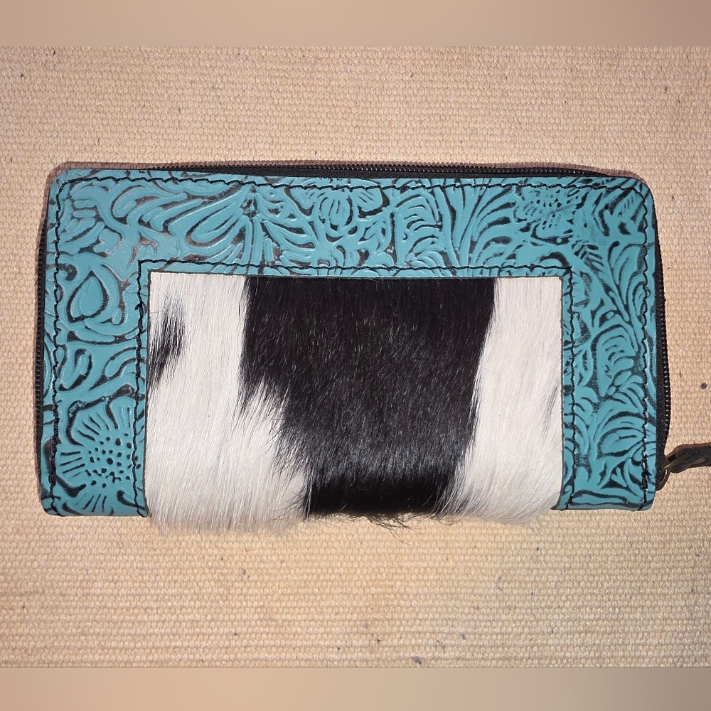 Turquoise and Black Cowhide Wallet